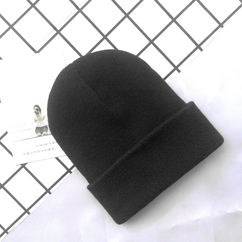 H00011 Basic Beanie strikket hue til børn